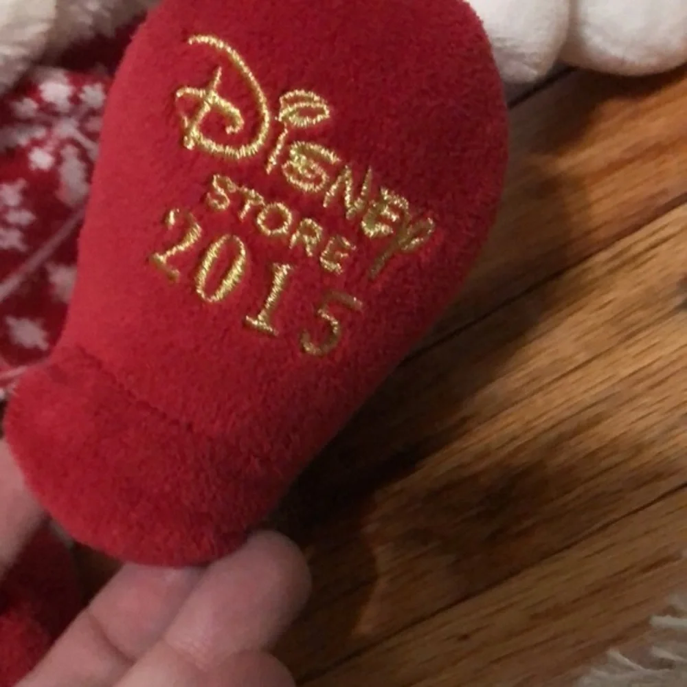Disney 16” winter snowflake‎ Minnie Mouse plush